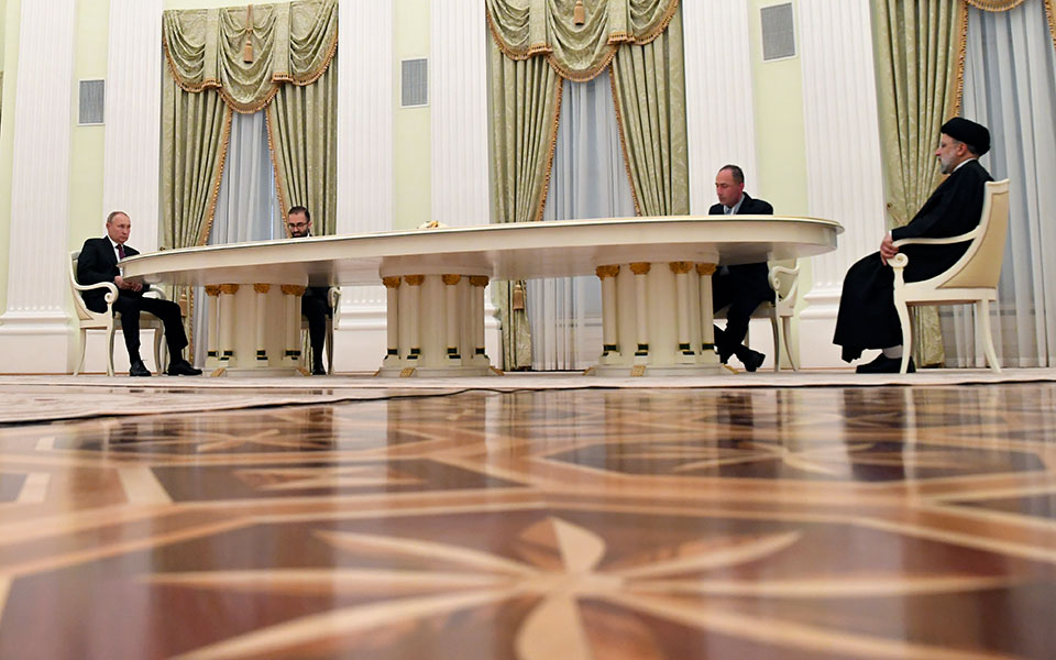 κοινό-μέτωπο-ρωσίας-και-ιράν-έναντι-τω-561679672