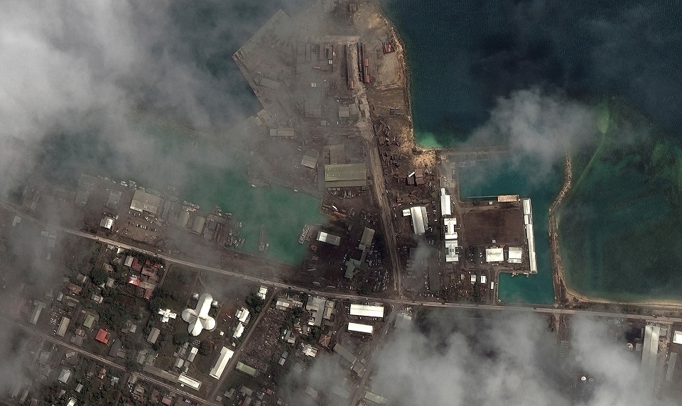 Τόνγκα: Άλλαξαν όψη τα νησιά από την έκρηξη του ηφαιστείου (εικόνες)-2