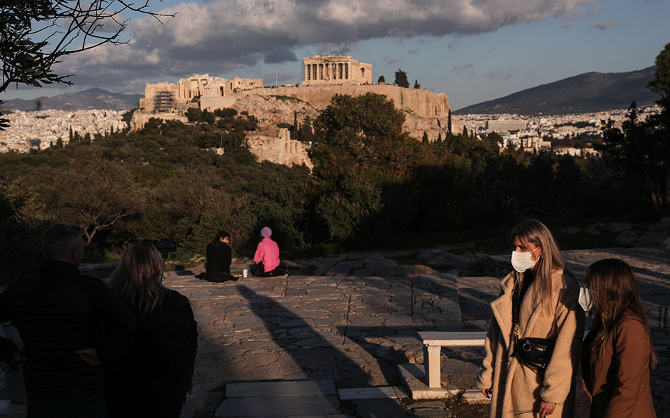 κορωνοϊός-μπήκαμε-σε-φάση-ύφεσης-τρει-561667801