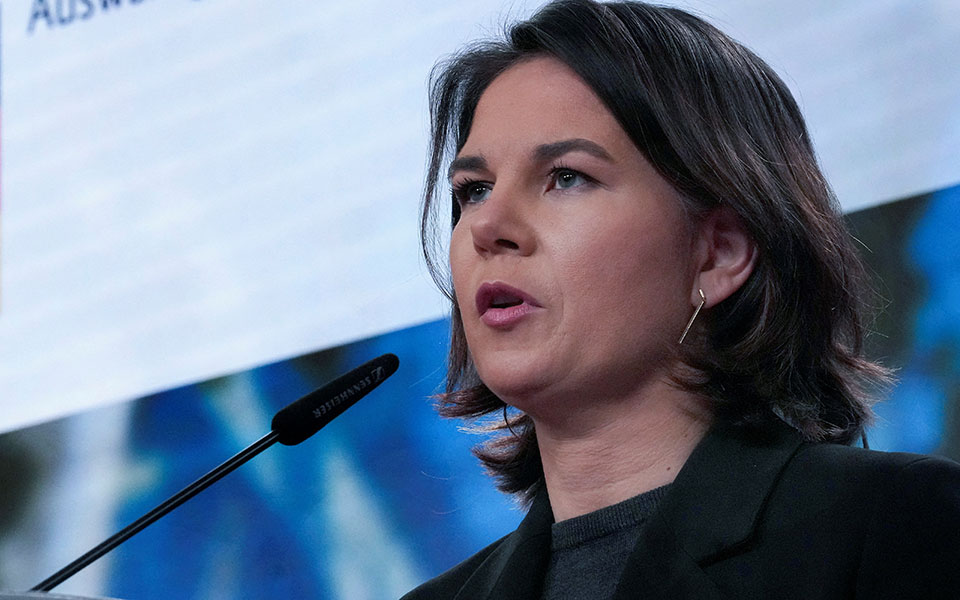 γερμανία-h-ρωσία-θα-υποφέρει-αν-επιτεθε-561673009