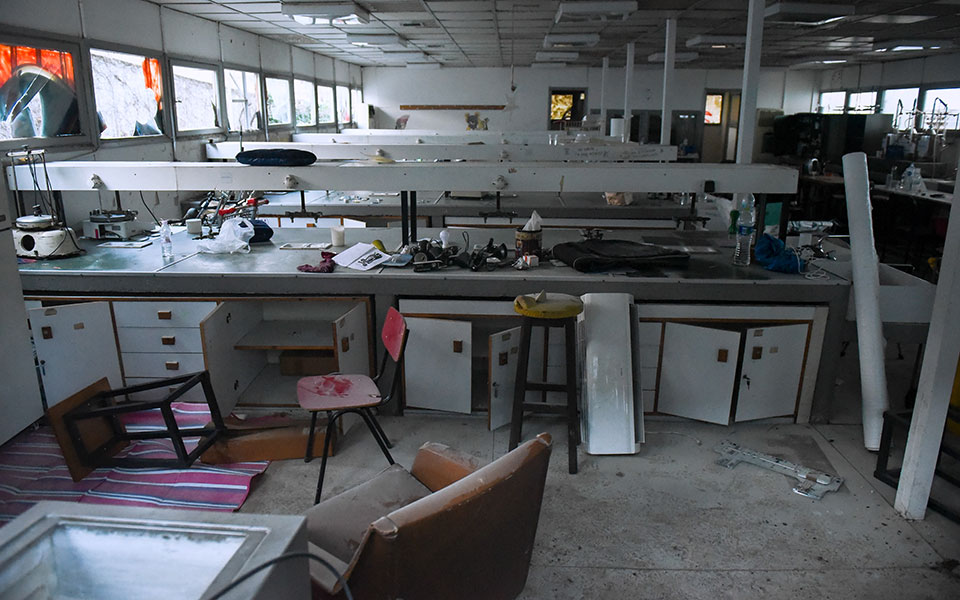 απθ-επιχείρηση-της-ελασ-για-εκκένωση-κ-561665482