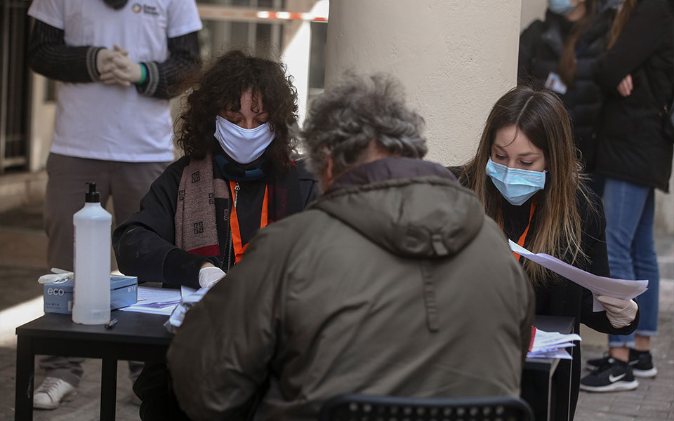 δήμος-αθηναίων-ανοιχτοί-δύο-θερμαινό-561666178