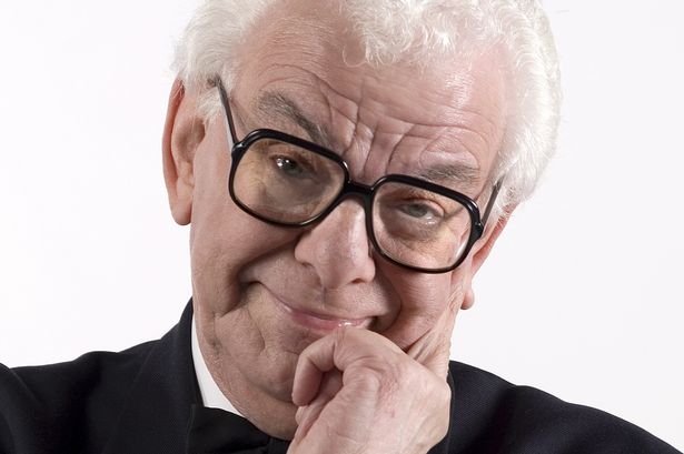 πρόσωπα-της-παρασκευής-561690355