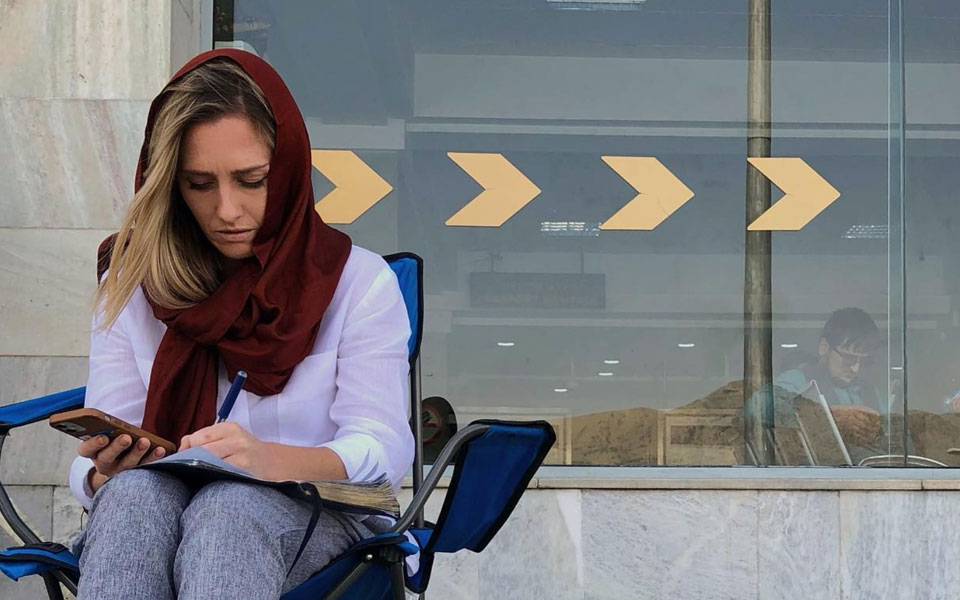 σάρλοτ-μπέλις-η-ιστορία-της-δημοσιο-561694771