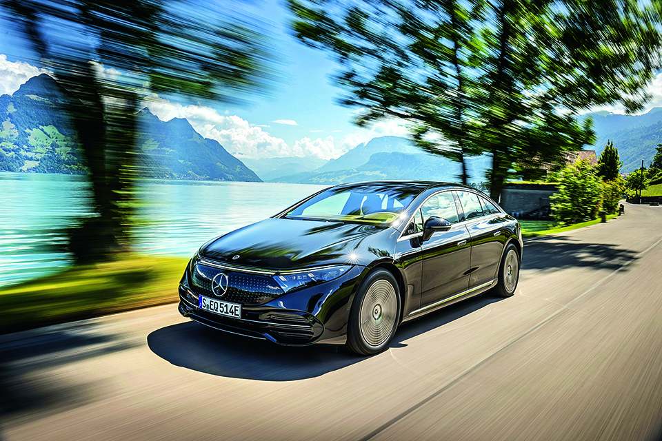 Η νέα Mercedes EQS-1