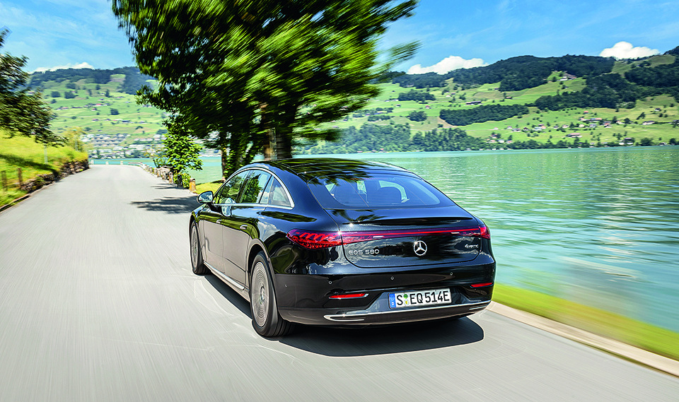 Η νέα Mercedes EQS-2