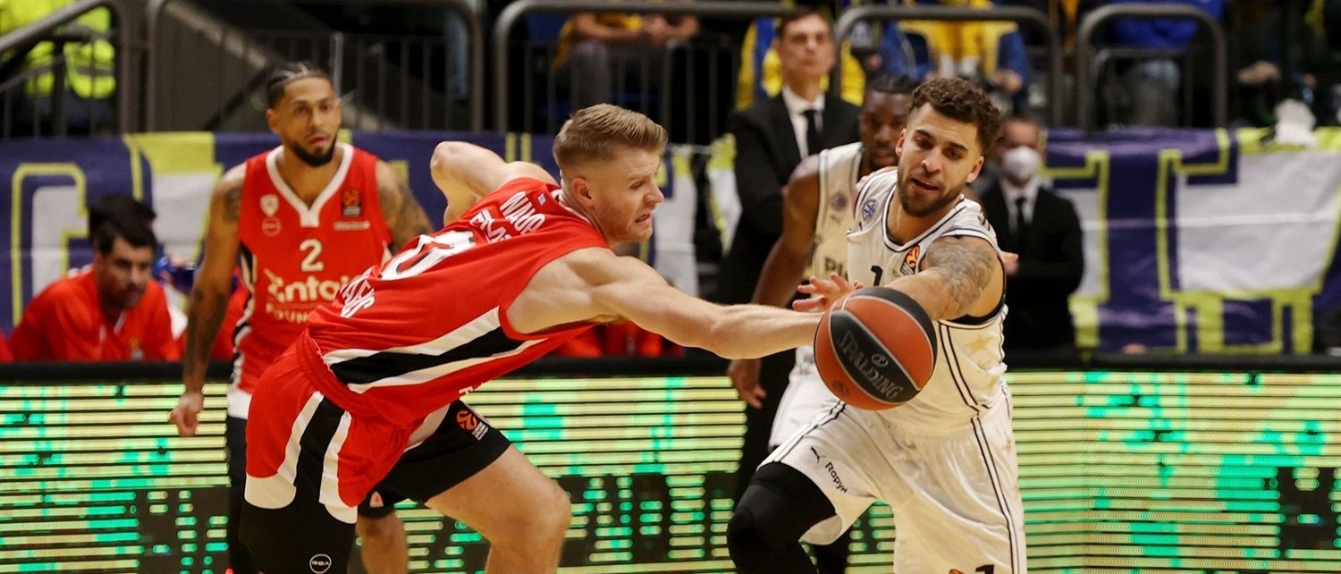 ευρωλίγκα-βαριά-ήττα-του-ολυμπιακού-σ-561679087