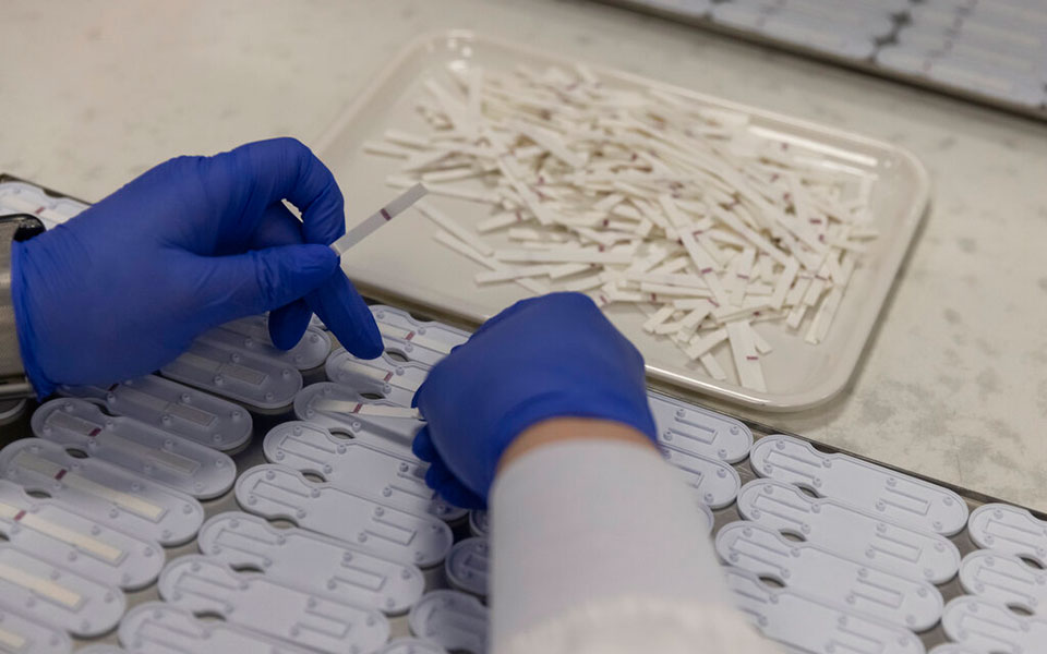 καπραβέλος-το-πέμπτο-κύμα-της-πανδημί-561691294