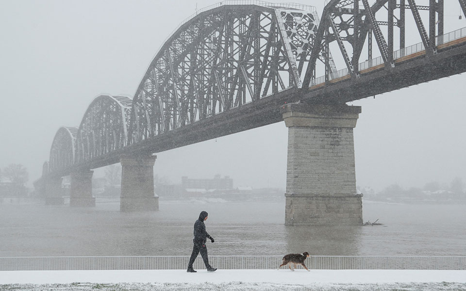 ηπα-σε-υψηλό-δεκαετίας-οι-θάνατοι-από-μ-561662815