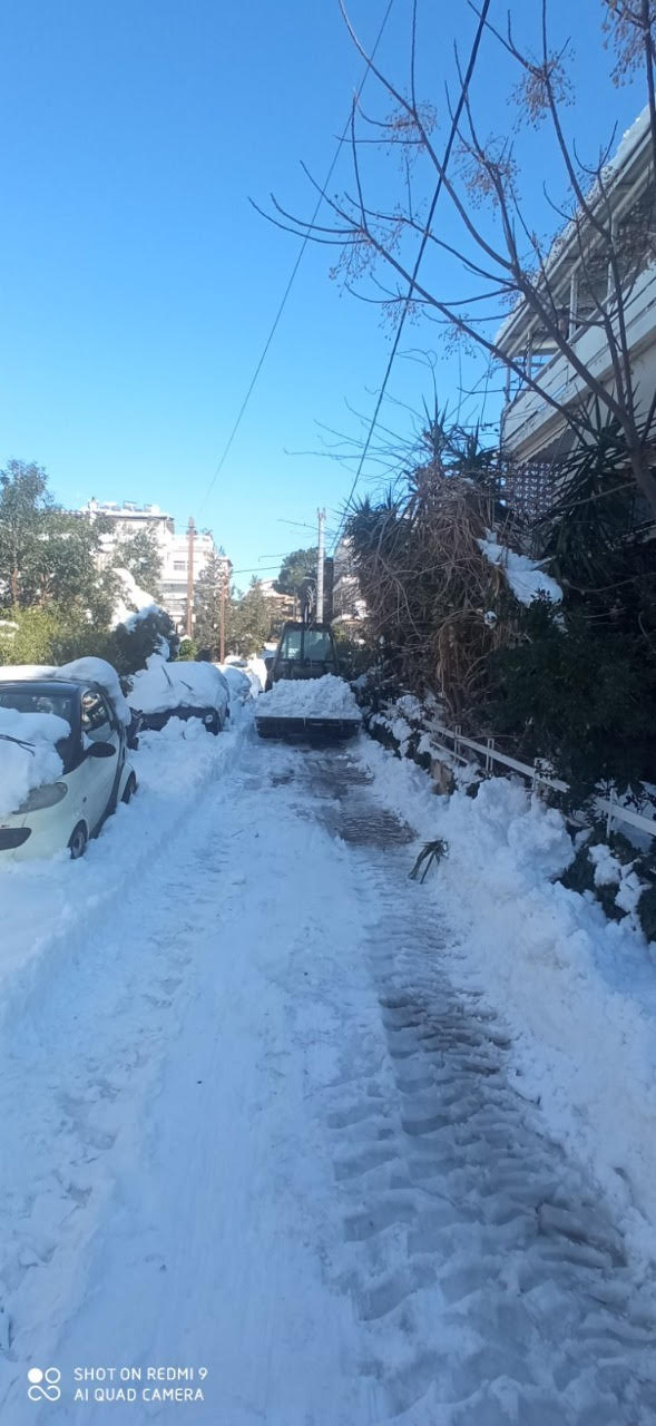 Κακοκαιρία Ελπίδα: Ο στρατός στη μάχη του αποχιονισμού (εικόνες)-7