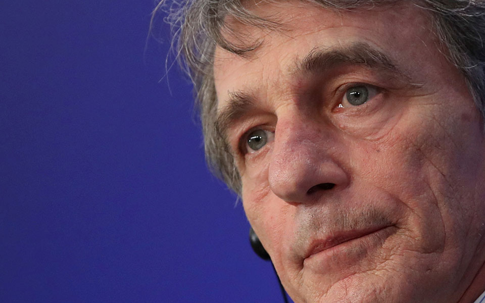 νταβίντ-σασόλι-σε-λαϊκό-προσκύνημα-αύ-561665476