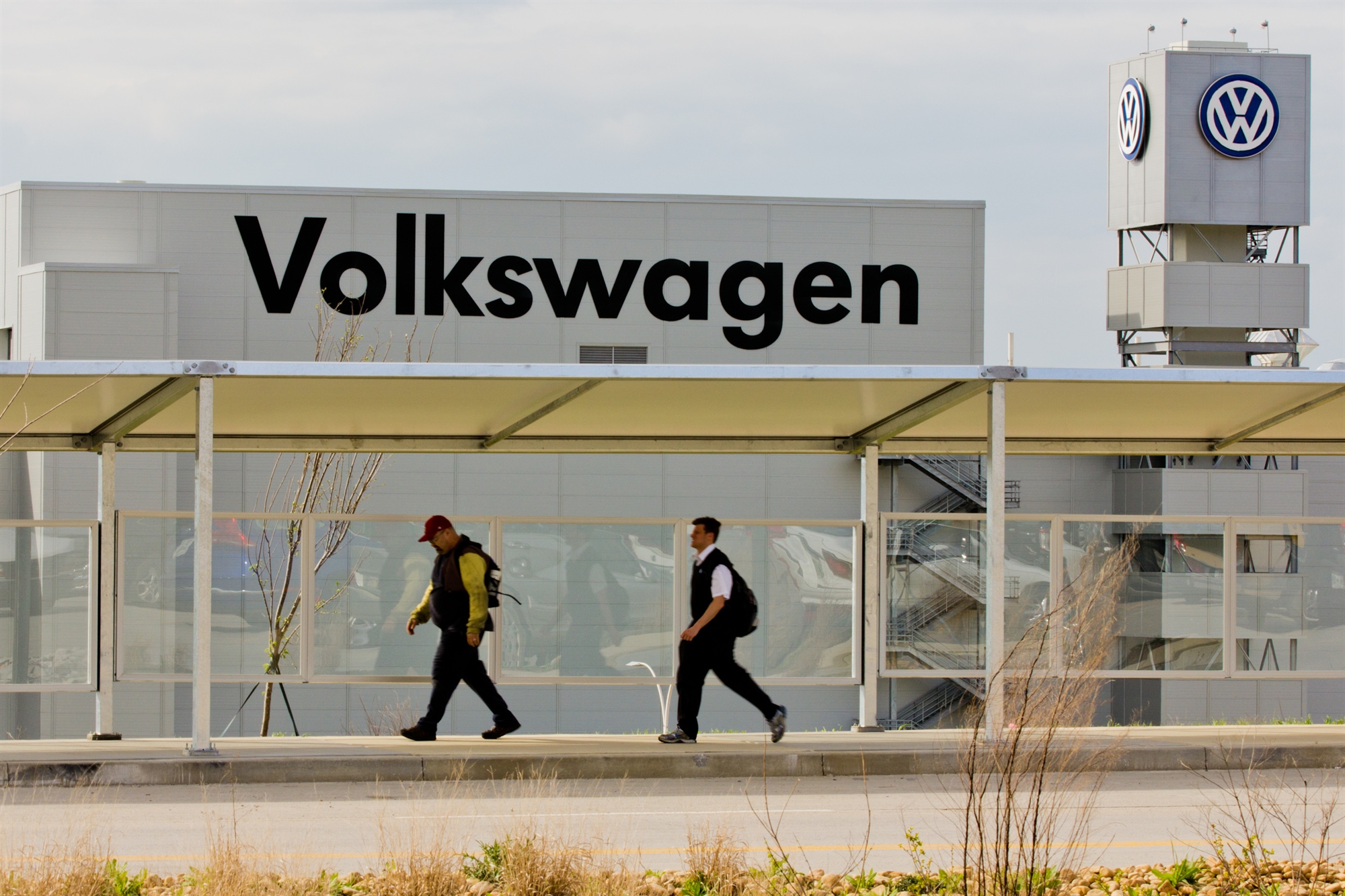 vw-και-bosch-ενώνουν-τις-δυνάμεις-τους-για-αυ-561686920
