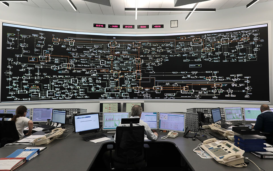 λεία-200-εκατ-ευρώ-από-κλήσεις-παγίδα-π-561682393