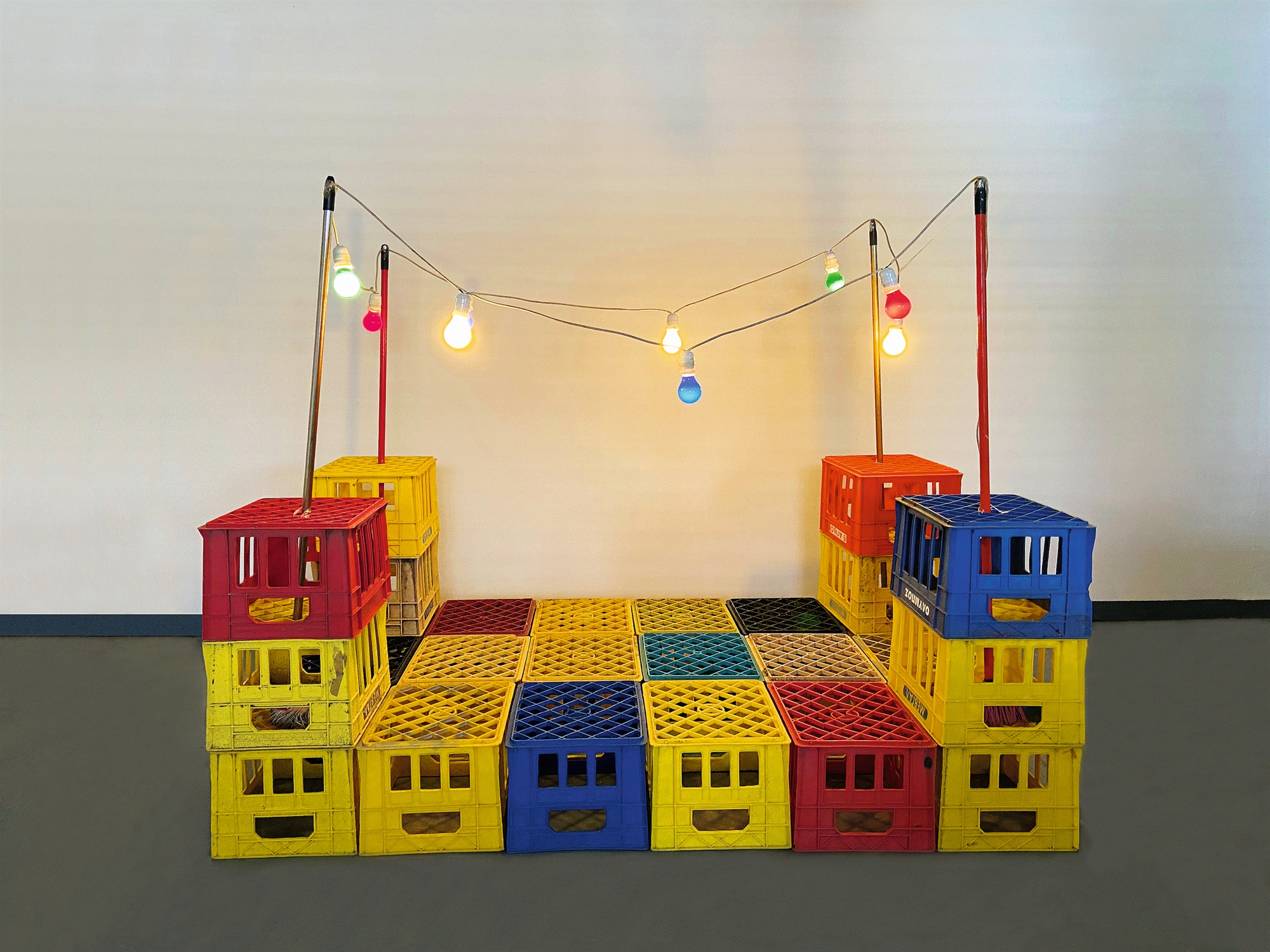 Συνδέοντας το ρεμπέτικο με τη σύγχρονη τέχνη-4