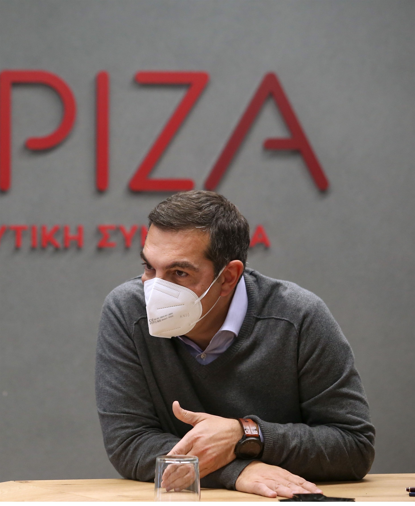 προτεραιότητα-για-τον-συριζα-το-συνέδ-561664834