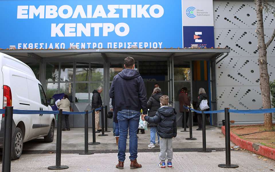 παιδιά-και-εμβολιασμός-τι-ισχύει-για-τ-561662686