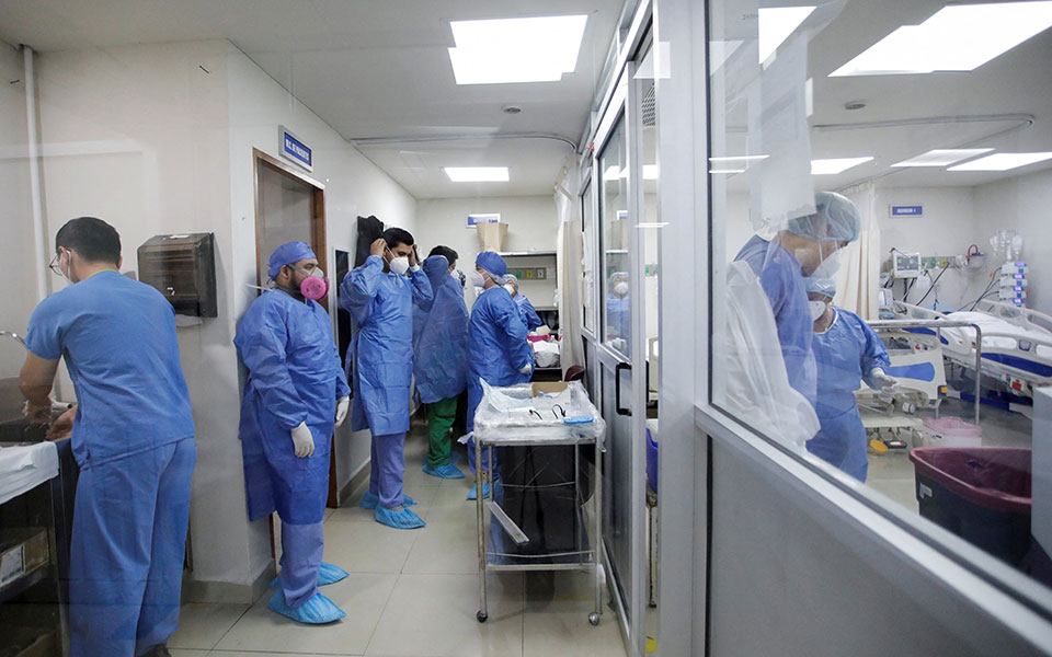 κορωνοϊός-20-409-κρούσματα-80-θάνατοι-664-διασω-561667930