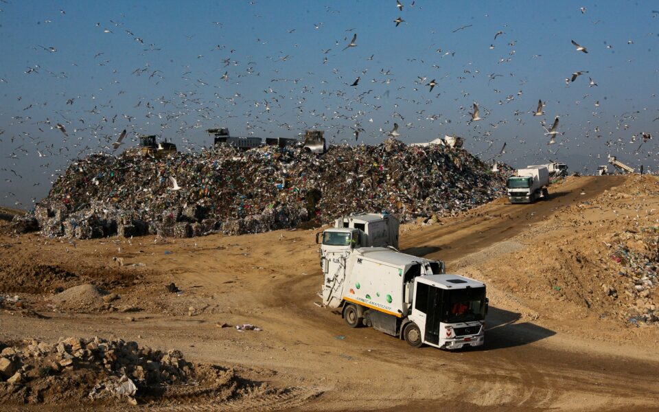 καθαρή-χρονιά-για-τα-απορρίμματα-561682960