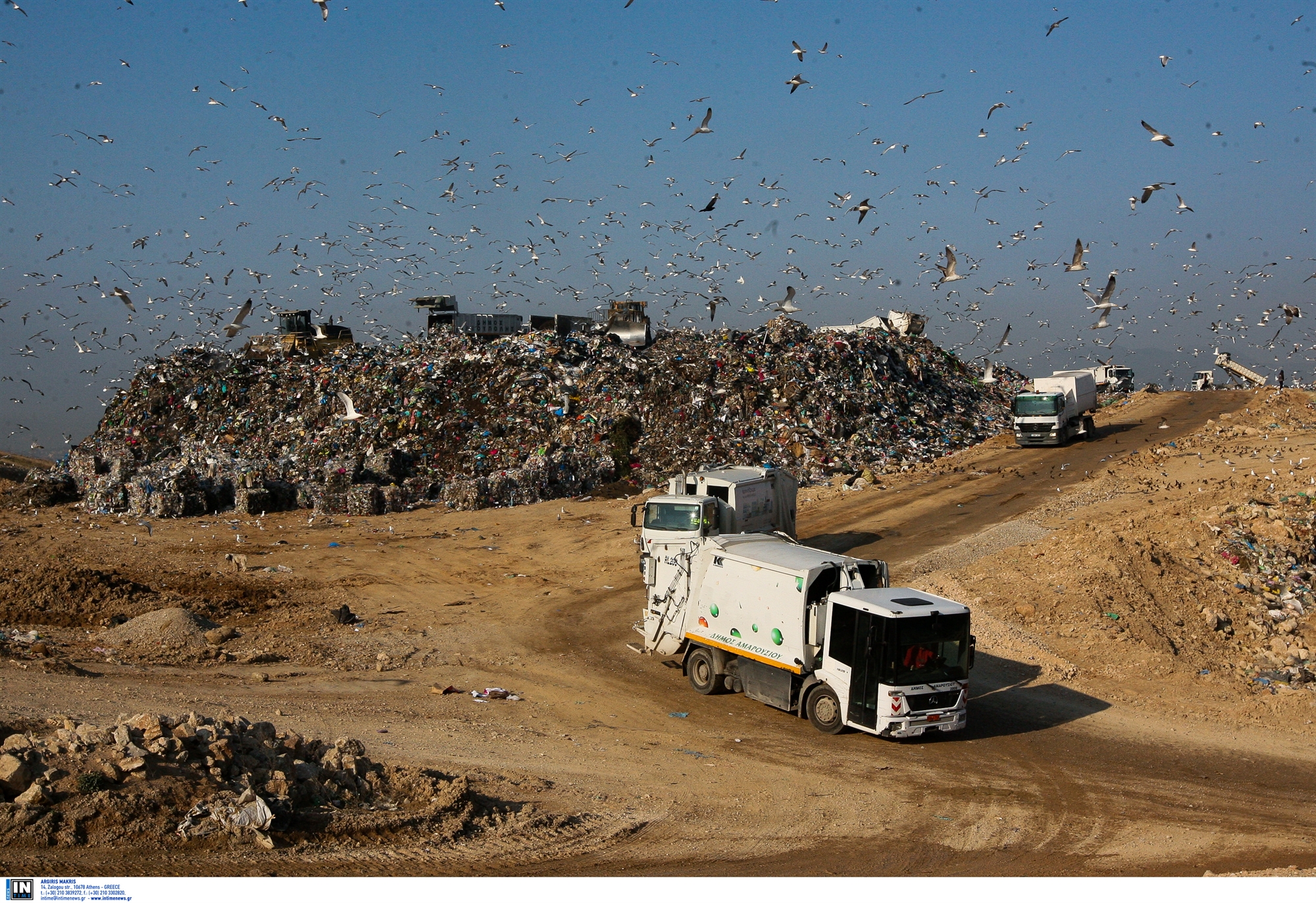 απορρίμματα-το-τέλος-ταφής-φέρνει-α-561668365