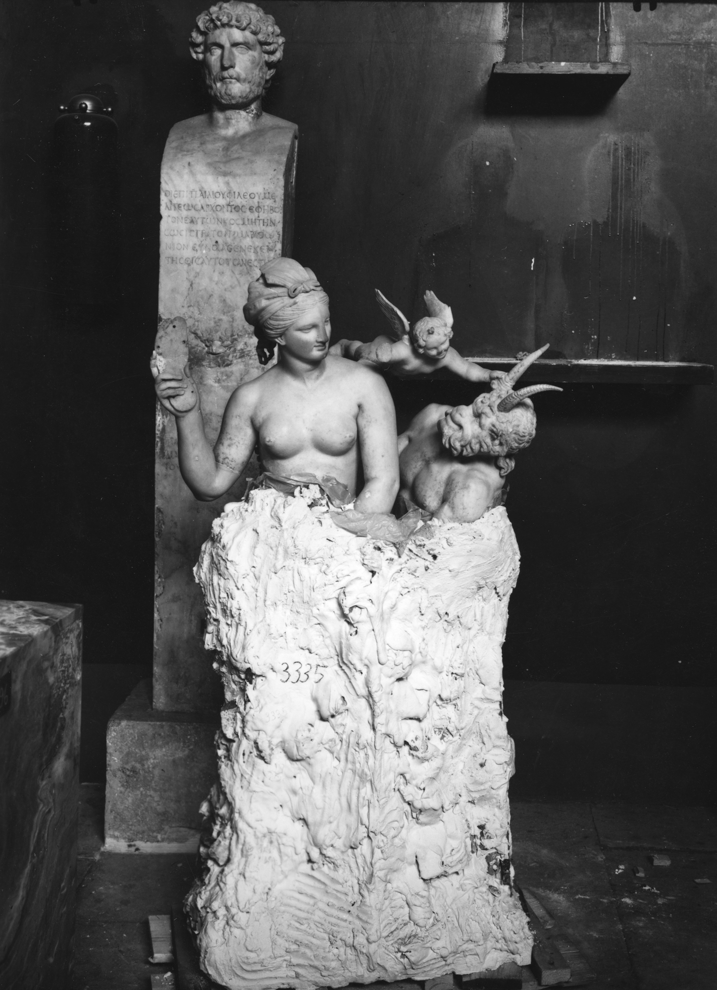 Γρίφος η επιστροφή κλεμμένων αρχαιοτήτων από τους ναζί-1