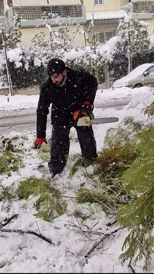 Ο «επιτελικός εθελοντισμός» νίκησε κατά κράτος-1