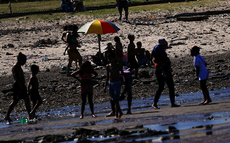 στον-φούρνο-η-αργεντινή-θερμοκρασ-561665761