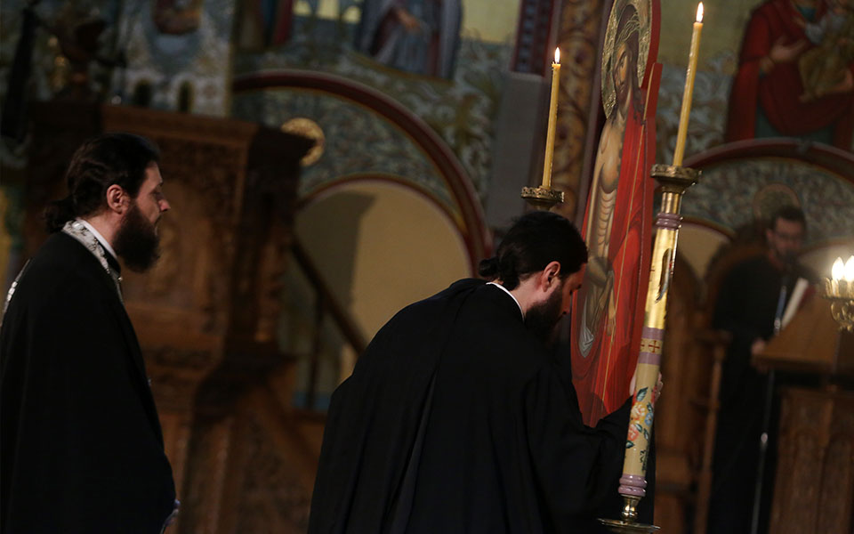 βέροια-πρόστιμο-σε-ιερέα-και-πιστούς-γ-561672949