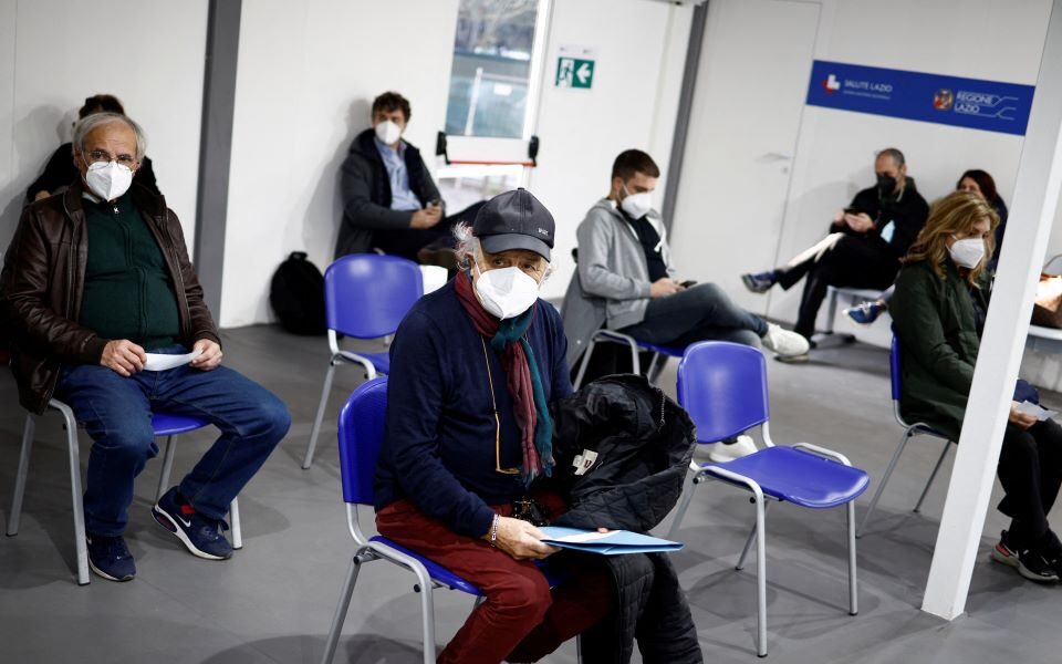 έκρηξη-θανάτων-από-κορωνοϊό-στην-ιτ-561675082