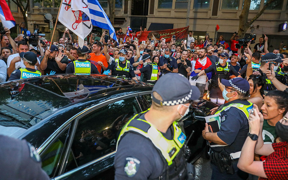 Νόβακ Τζόκοβιτς: «Ευγνώμων» για την απόφαση – Ξεκίνησε προπονήσεις, τι είπε η οικογένειά του-1