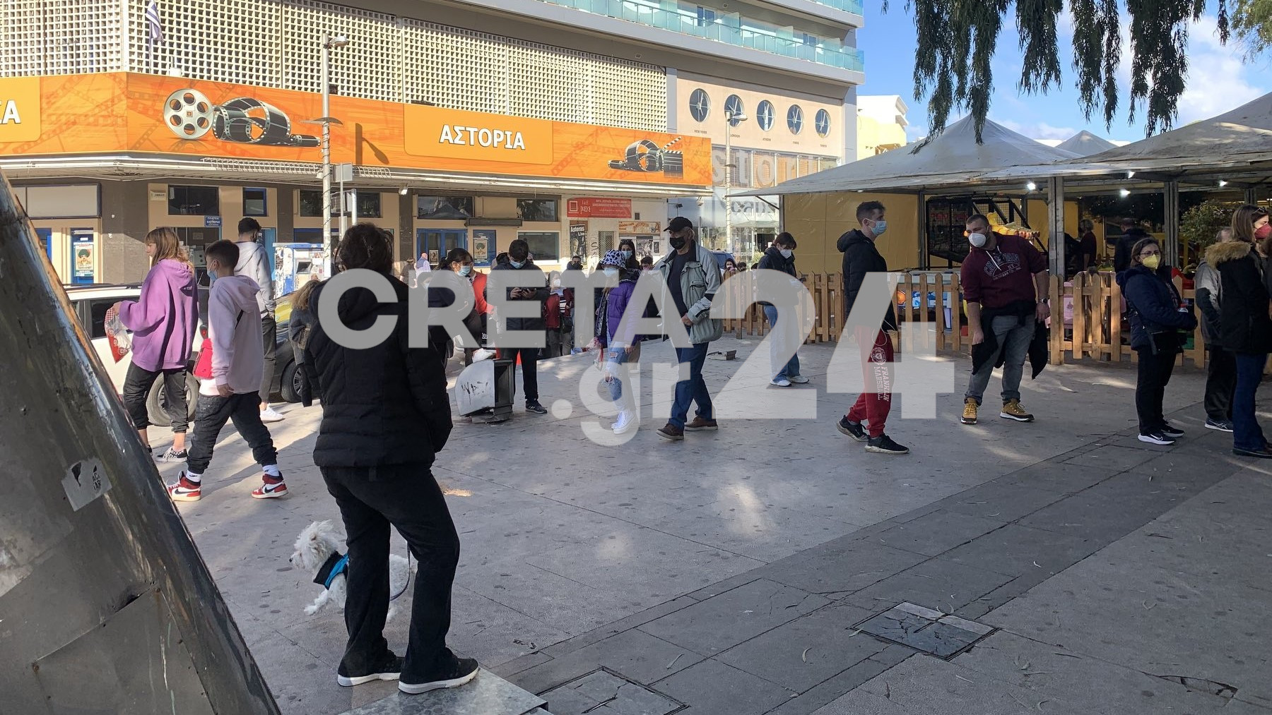Μεγάλες ουρές για δωρεάν rapid test σε όλη την Ελλάδα (εικόνες)-5