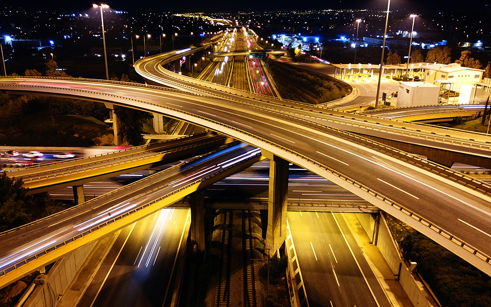 oι-τρεις-άξονες-που-θα-αλλάξουν-την-αττι-561673045