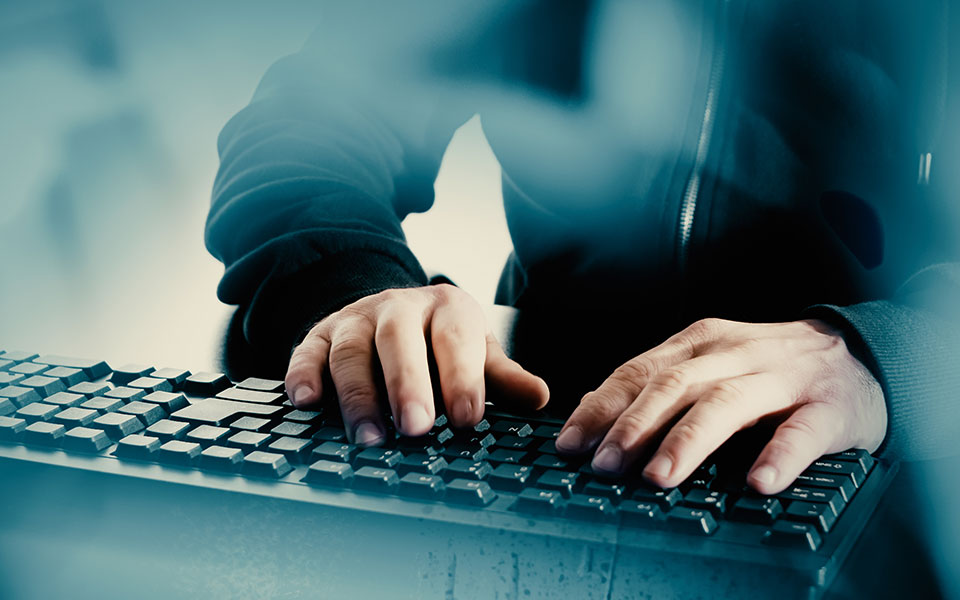 ερυθρός-σταυρός-μια-κυβερνοεπίθεση-σ-561679954