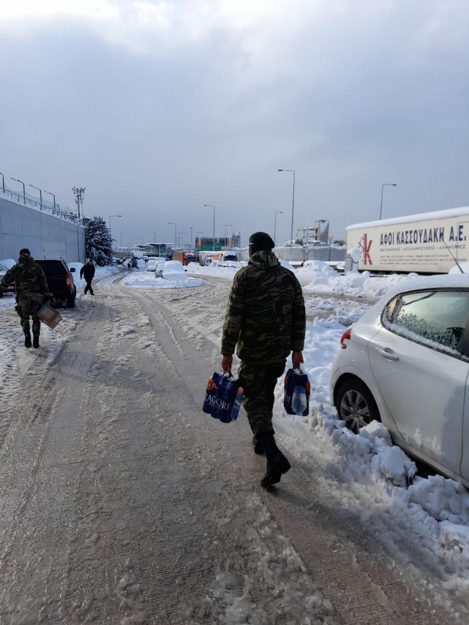 Κακοκαιρία «Ελπίδα»: Η συνδρομή των Ενόπλων Δυνάμεων στην αντιμετώπιση των προβλημάτων-2