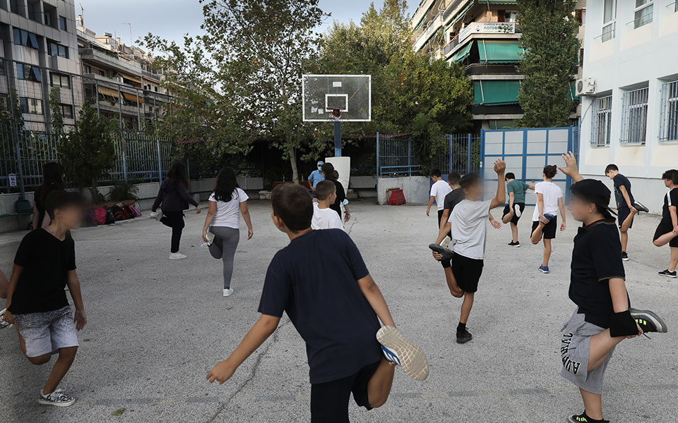 κανονικά-θα-λειτουργήσουν-αύριο-δευτ-561694840