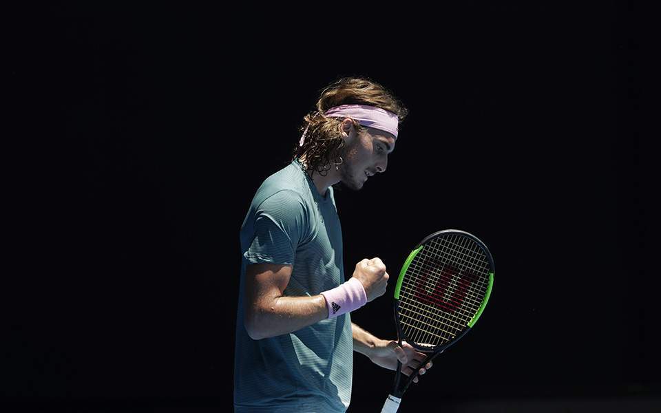 στα-κορτ-τσιτσιπάς-και-σάκκαρη-561661186