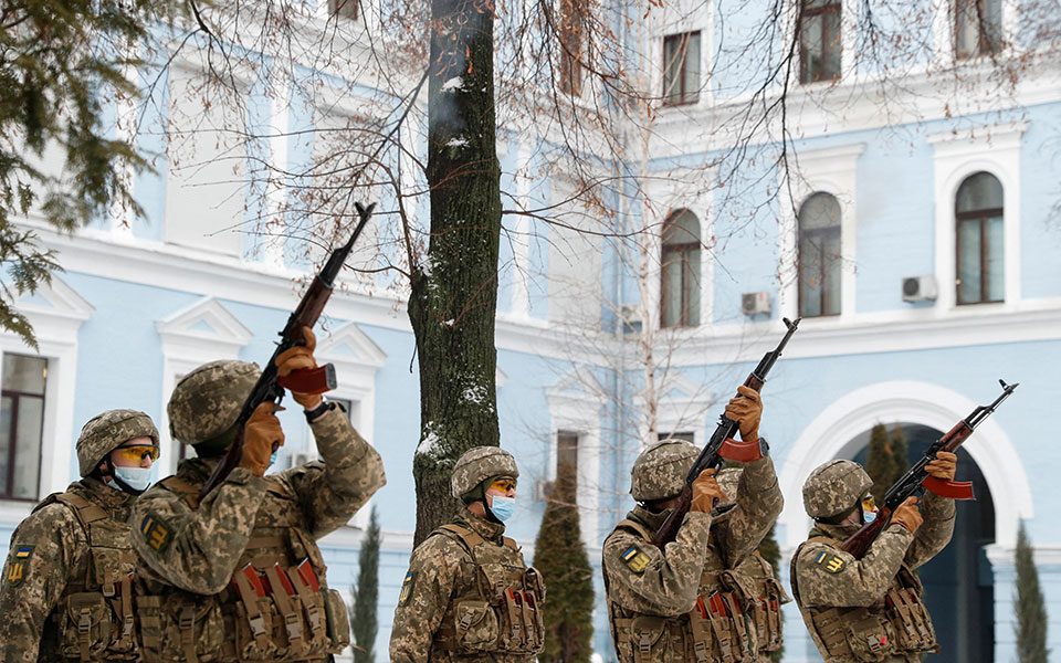 ουκρανία-σύλληψη-ομάδας-ατόμων-που-σχ-561695440