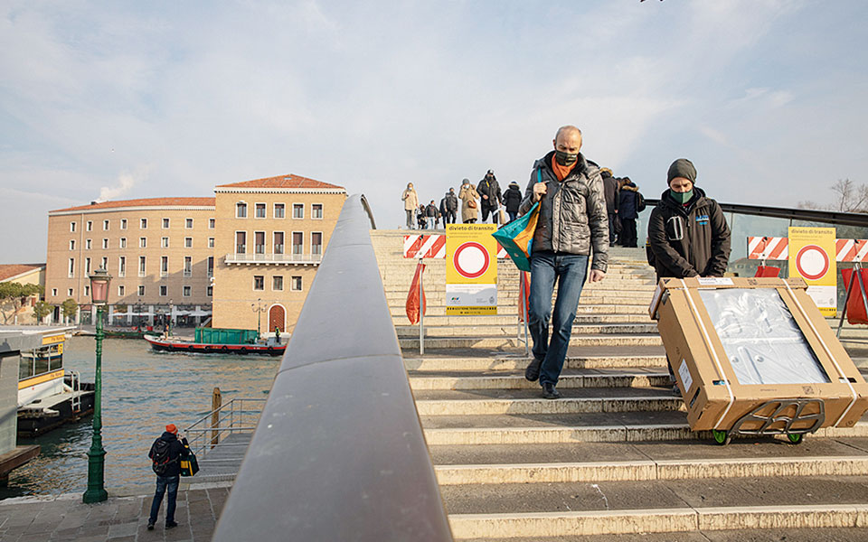 Ματιές στον κόσμο-2