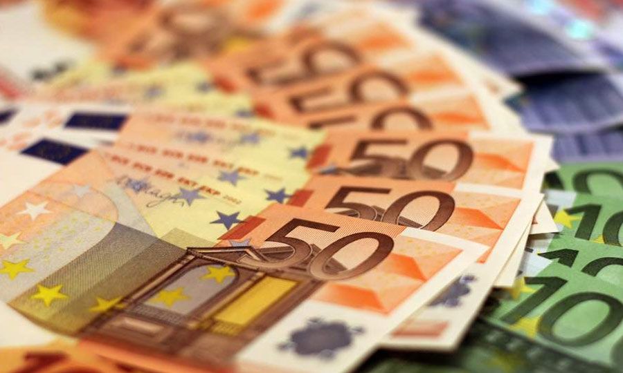 ένα-τρισ-ευρώ-οι-επιπλέον-αποταμιεύσε-561713962