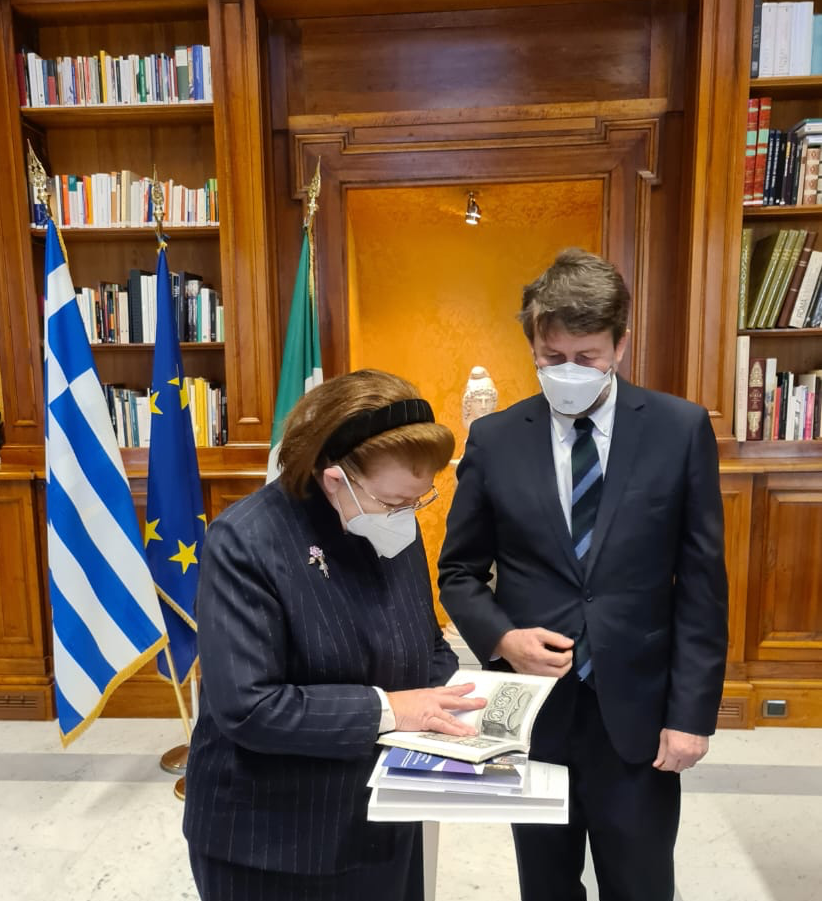 Ιταλία: Οι υπουργοί Πολιτισμού συζήτησαν για την οριστική επιστροφή του θραύσματος «Fagan» στην Αθήνα-1