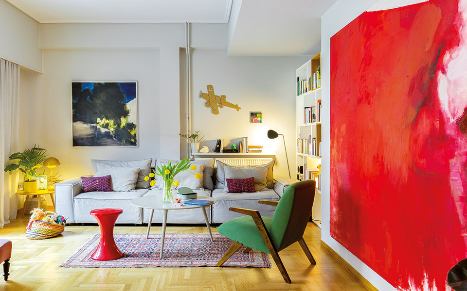 σπίτια-με-άποψη-το-διαμέρισμα-του-ζωγρ-561701041