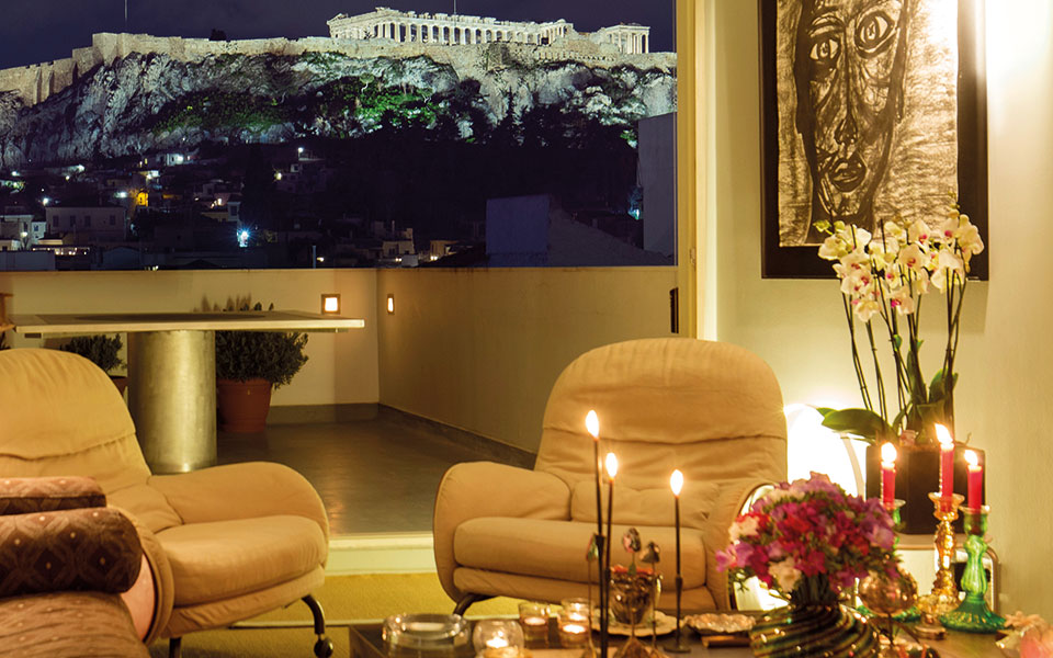 σπίτια-με-άποψη-στο-διαμέρισμα-της-ileana-makri-561740749