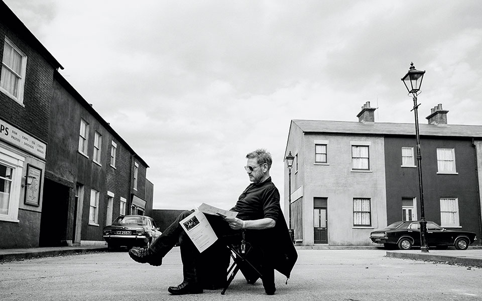 κένεθ-μπράνα-ο-σκηνοθέτης-του-belfast-εξομολ-561699427