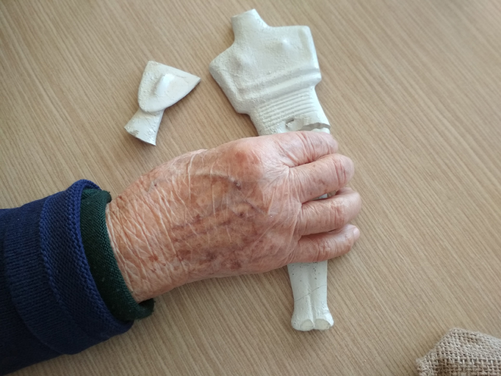 μια-σοφή-παρέα-στο-μουσείο-κυκλαδικ-561707689