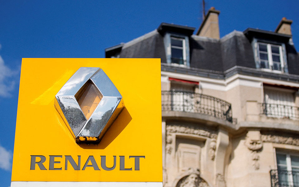 300-000-λιγότερα-ι-χ-θα-κατασκευάσει-το-2022-η-renault-561727981