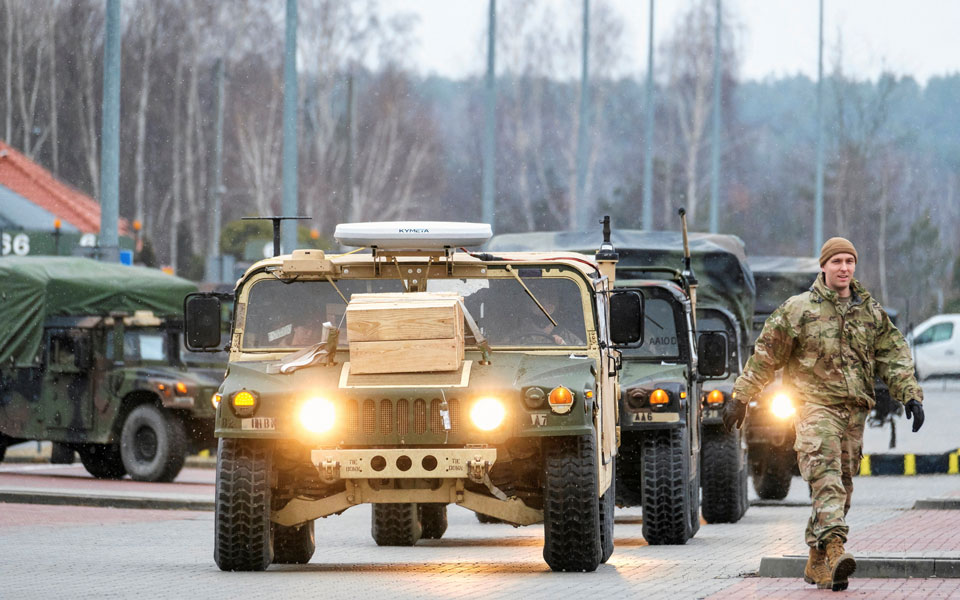 Ουκρανικό: Καταφθάνουν στην Πολωνία τα αμερικανικά στρατεύματα-1