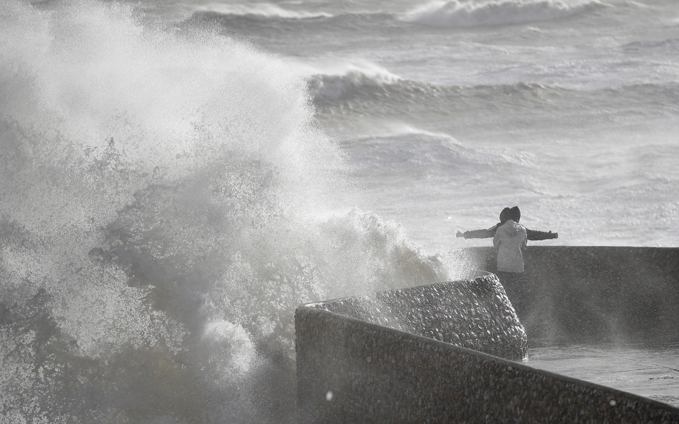 eunice-τουλάχιστον-εννέα-νεκροί-από-την-κ-561727834
