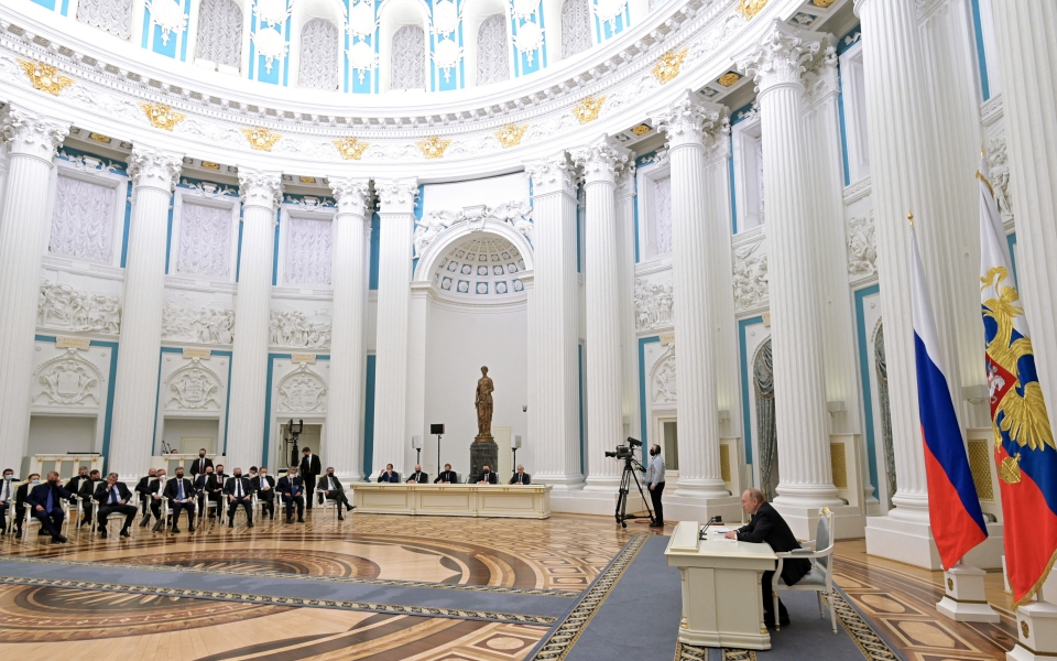 πούτιν-σε-ρώσους-επιχειρηματίες-κάλε-561735478