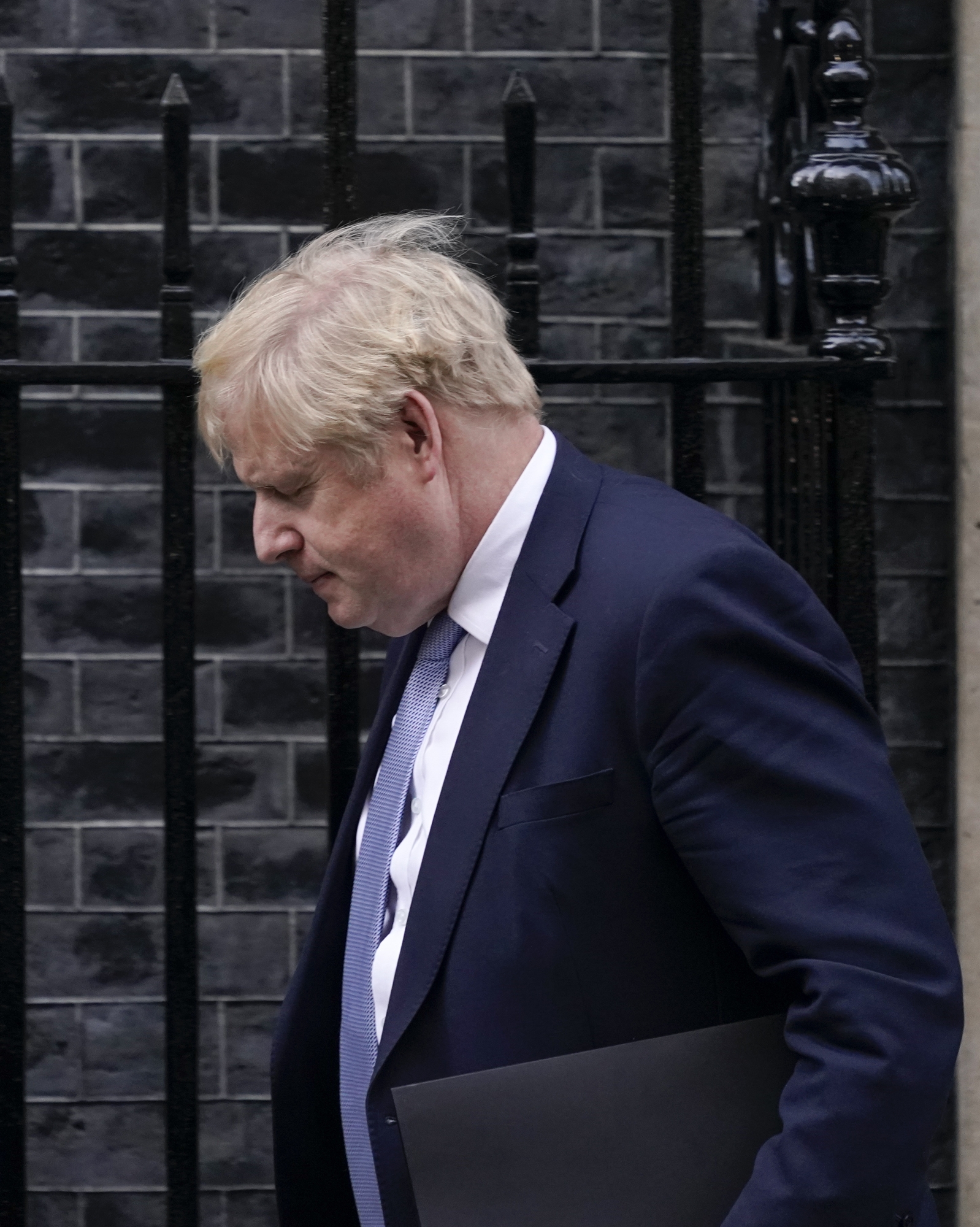 βρετανία-εγκαταλείπουν-τον-μπόρις-τζ-561703861