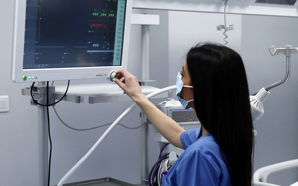 κορωνοϊός-τα-θλιβερά-ρεκόρ-του-ιανουα-561698578