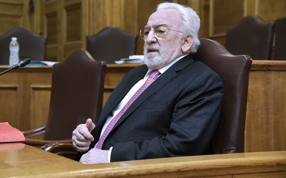 τηλεοπτικές-άδειες-συνεχίζεται-στις-8-561697534